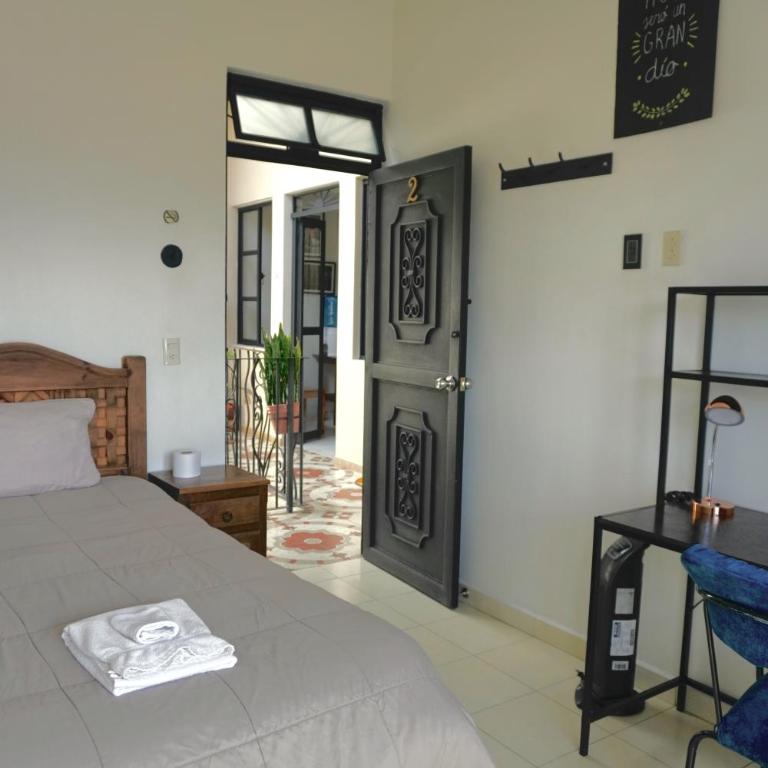 Casa San Cristóbal - Single Room with Bathroom - 3