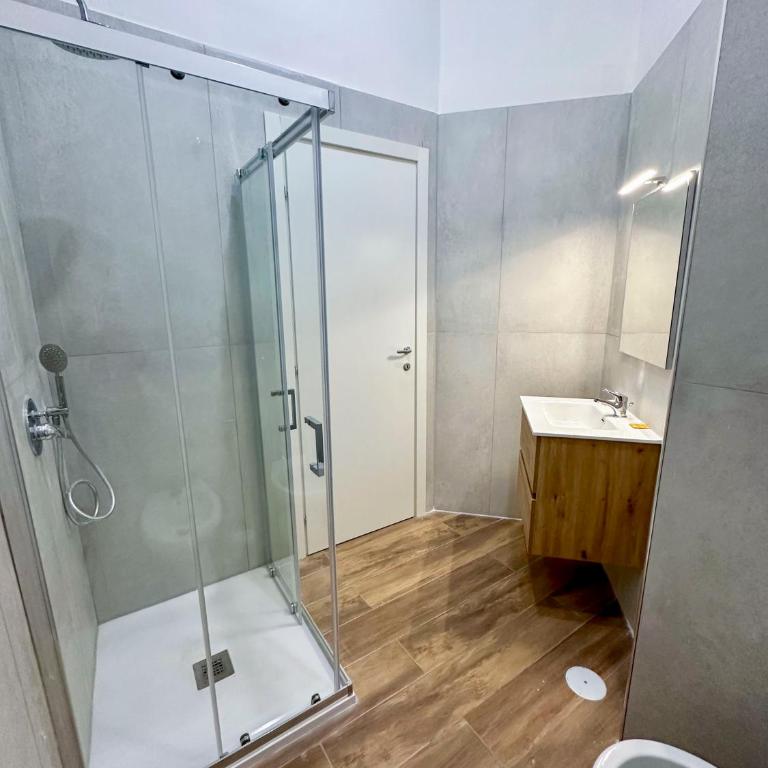 DUOMO 50 NAPOLI Boutique Rooms - Double Room with Balcony - 4