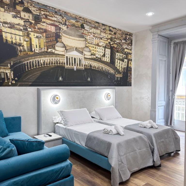 DUOMO 50 NAPOLI Boutique Rooms - Triple Room with Balcony - 7
