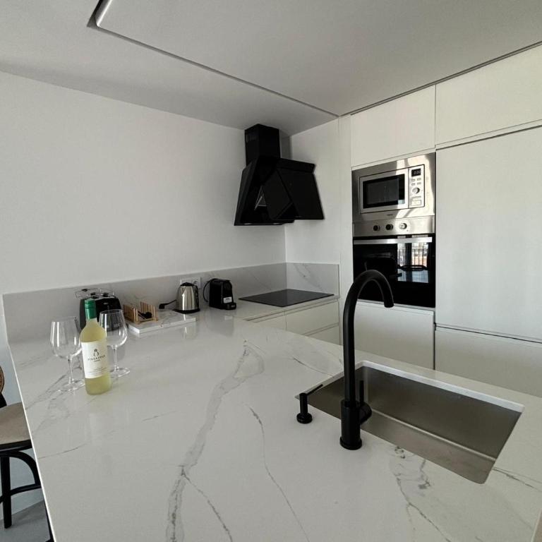 Pozos Dulces 14 by Pineapple Homes - Estudio Deluxe con cama grande - 11