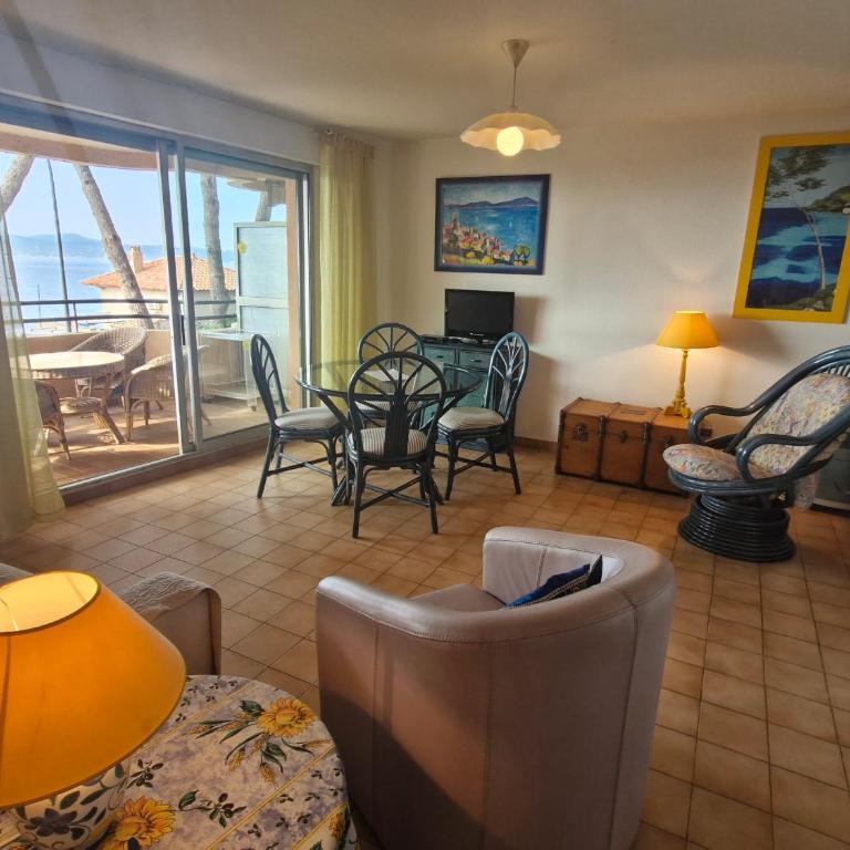 Appartement 2 pièces vue mer avec parking proche Sainte-Maxime - FR-1-780-51 - Apartment - 4