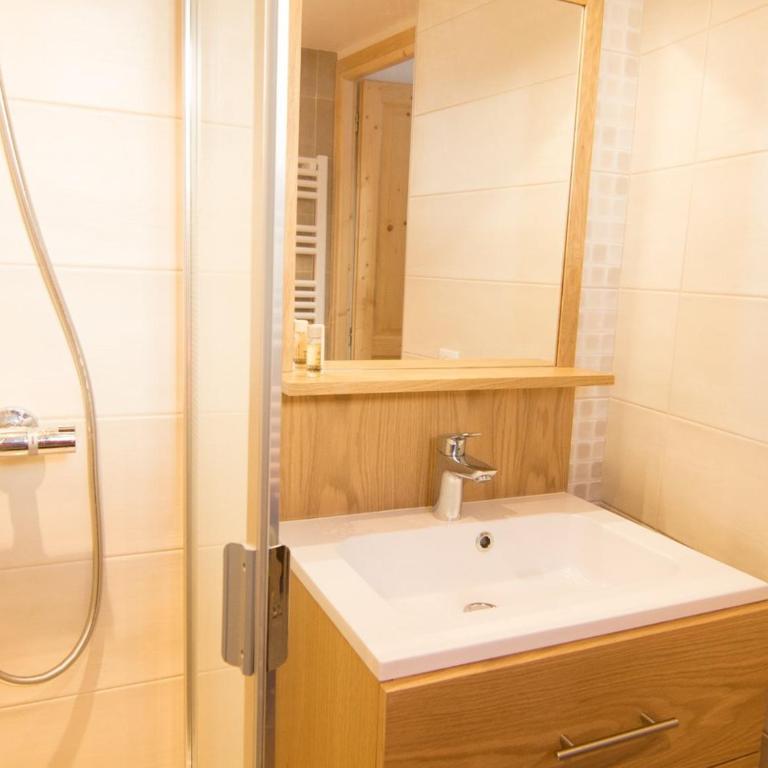 Appartement 2 pièces 6 pers, animaux admis, terrasse - FR-1-263-539 - Appartement - 8