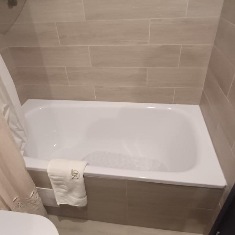 HOM I 2D2B Piscina Temperada, Estacionamiento, Gimnasio, Wifi, Excelente vista y ubicacion - Apartment - 16