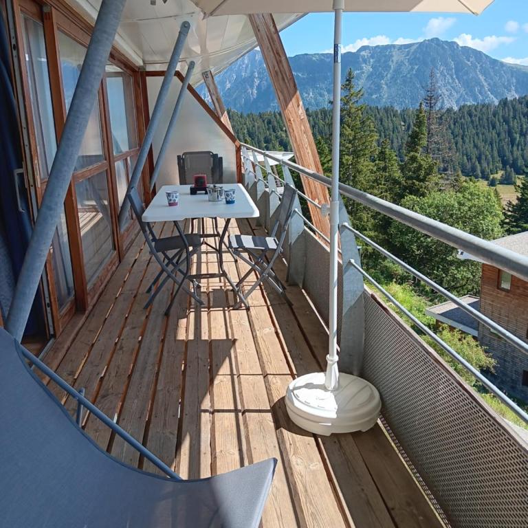 Les Domaines de LArselle à Chamrousse 1700 -Silènes A32 avec accès piscine - Classé 3 étoiles - Appartamento con 3 Camere da Letto - 33