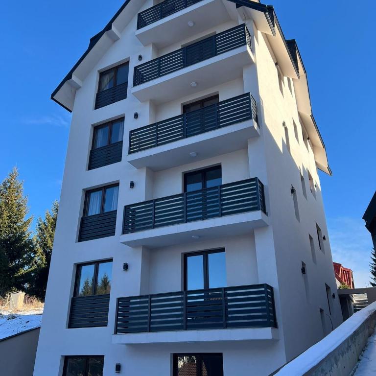 Apartments SKY Kopaonik - One-Bedroom Apartment with Balcony and Mountain View - 24