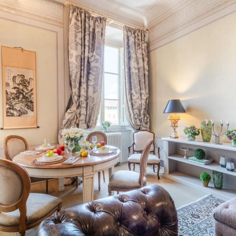 Timeless Palazzo in the heart of Lucca - Two-Bedroom Apartment - 31