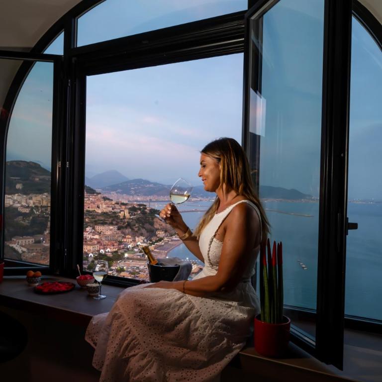 Kemì Luxury Suites - Camera King con Vista Mare - 1