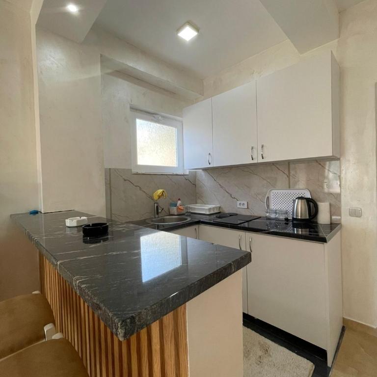 Doris Apartment Ulcinj Montenegro - One-Bedroom Apartment - 3