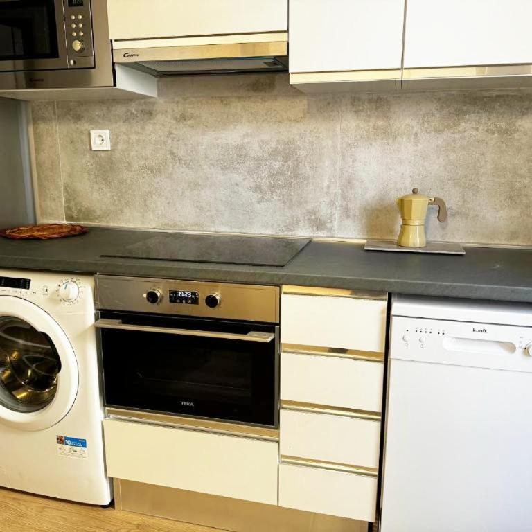 Exyca Castellana - One-Bedroom Apartment - 14