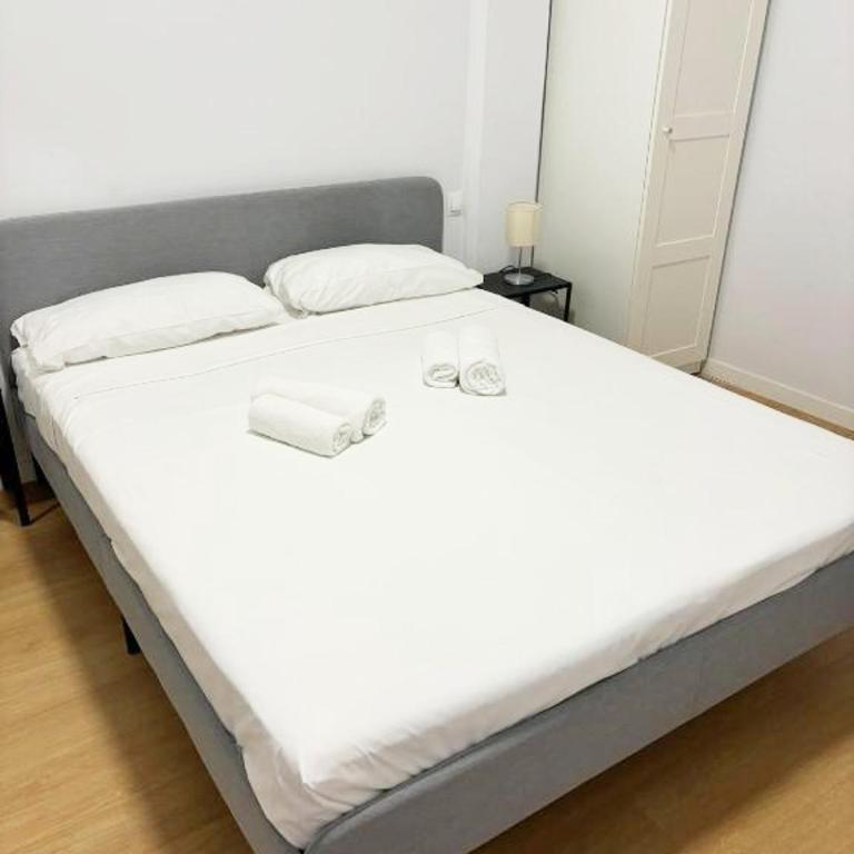 Exyca Castellana - One-Bedroom Apartment - 6