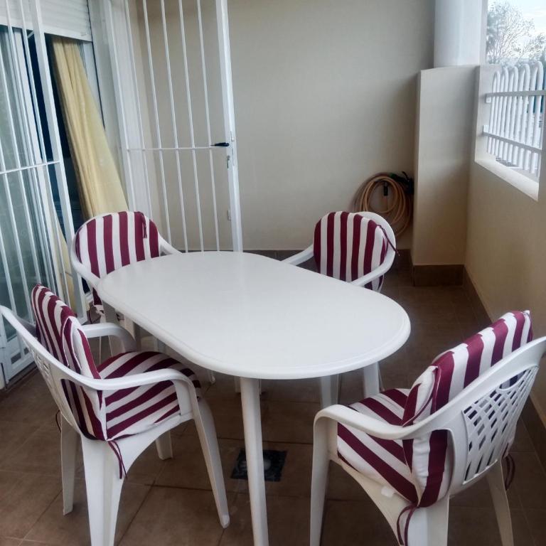 Apartamento a 200m Playa Santa Anna - Apartamento de 2 dormitorios - 20