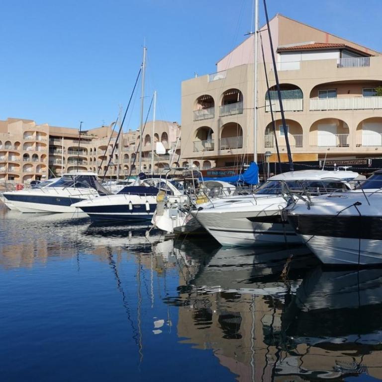Studio proche port et plages, au calme (impasse) - Appartement 1 Chambre - 12