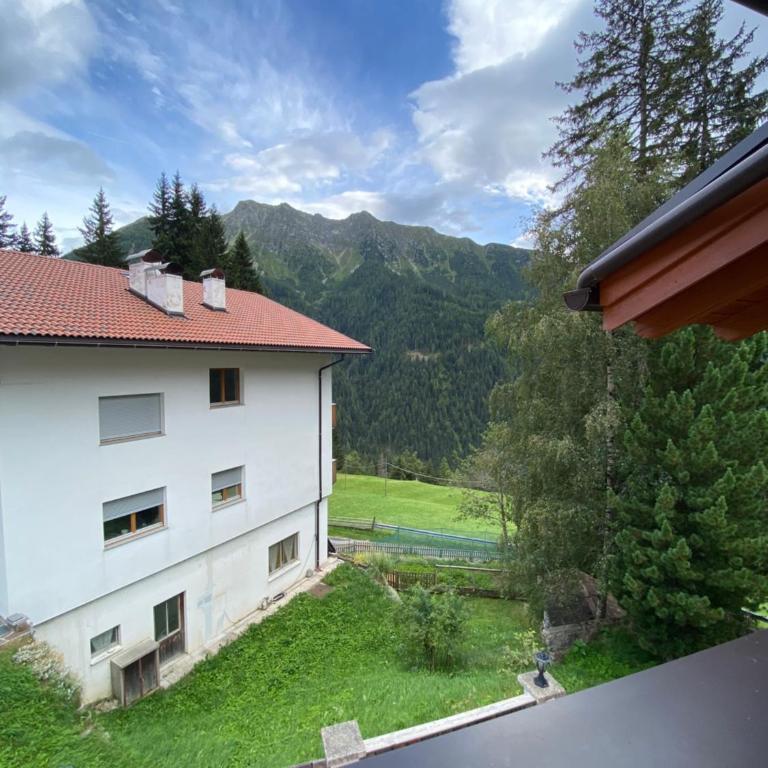 Waldboden - Camera Matrimoniale con Balcone - 3