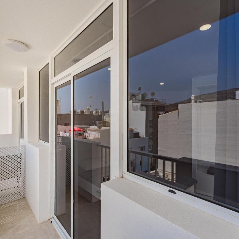 Few steps from the beach hostel in Los Cristianos - Habitación Doble Superior - 2