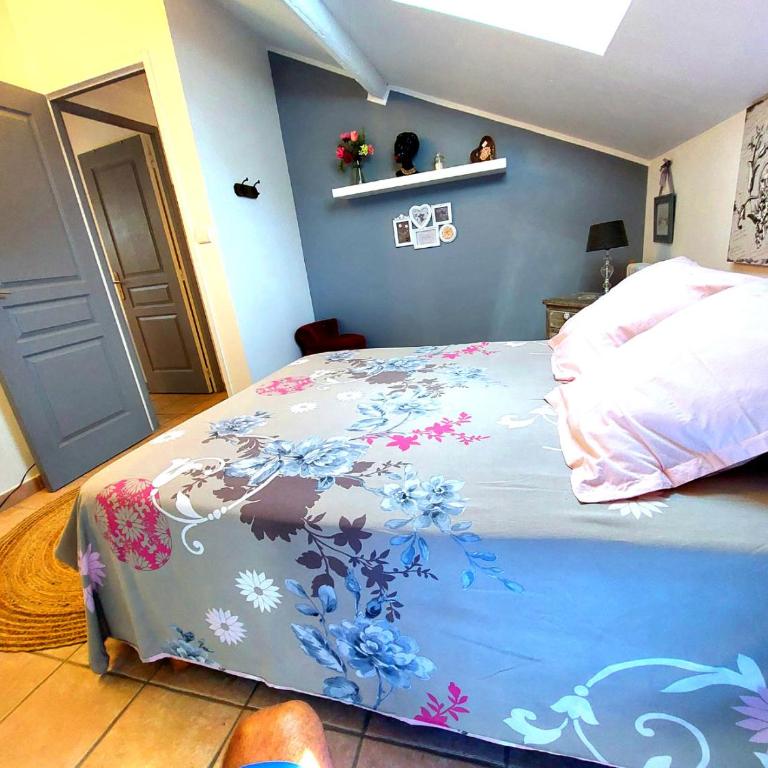 La Maison Pitok à 400m de la plage - Three-Bedroom House - 18