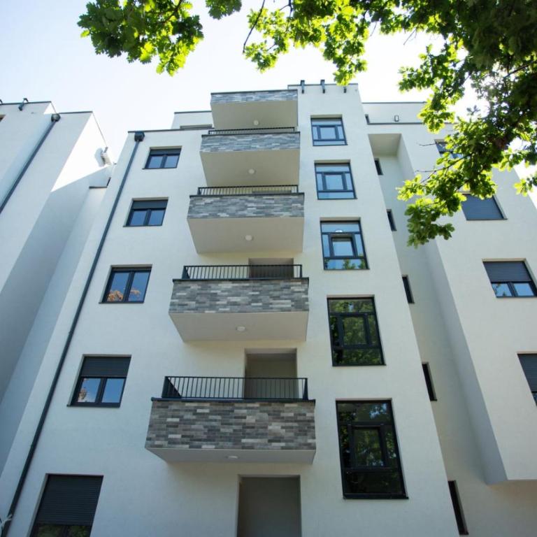 FAMILY APARTMENTs 3 - One-Bedroom Apartment - 19