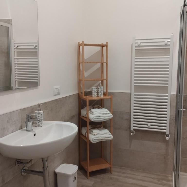V&V Tourist Lease 2024 - One-Bedroom Apartment - 5