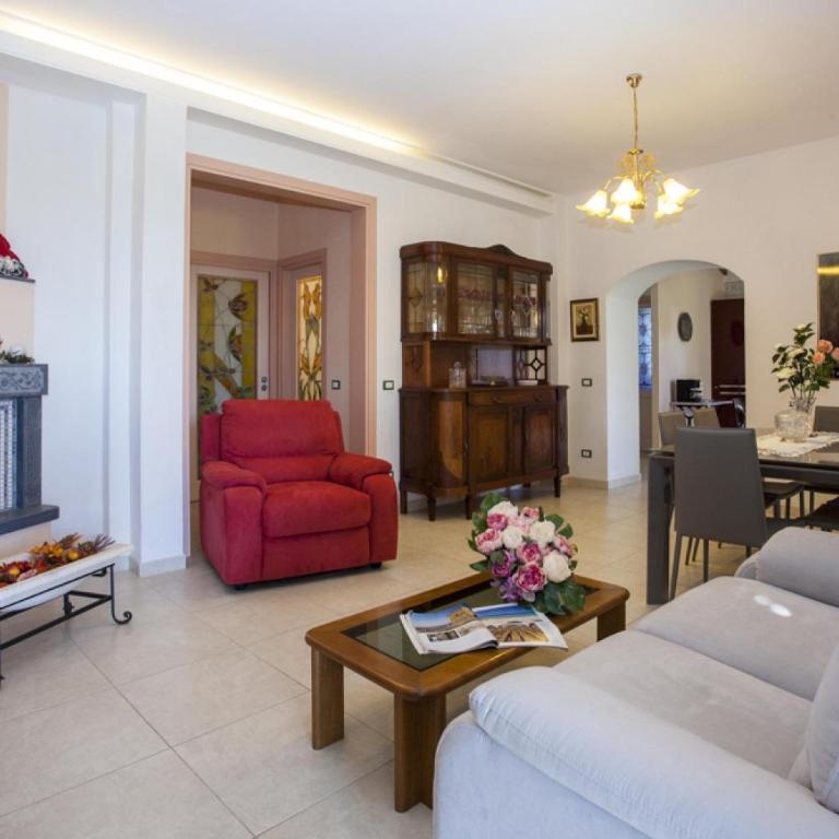 Villa Clara with Outdoor Jacuzzi few km from the Sea - Happy Rentals - Villa Deluxe - 23
