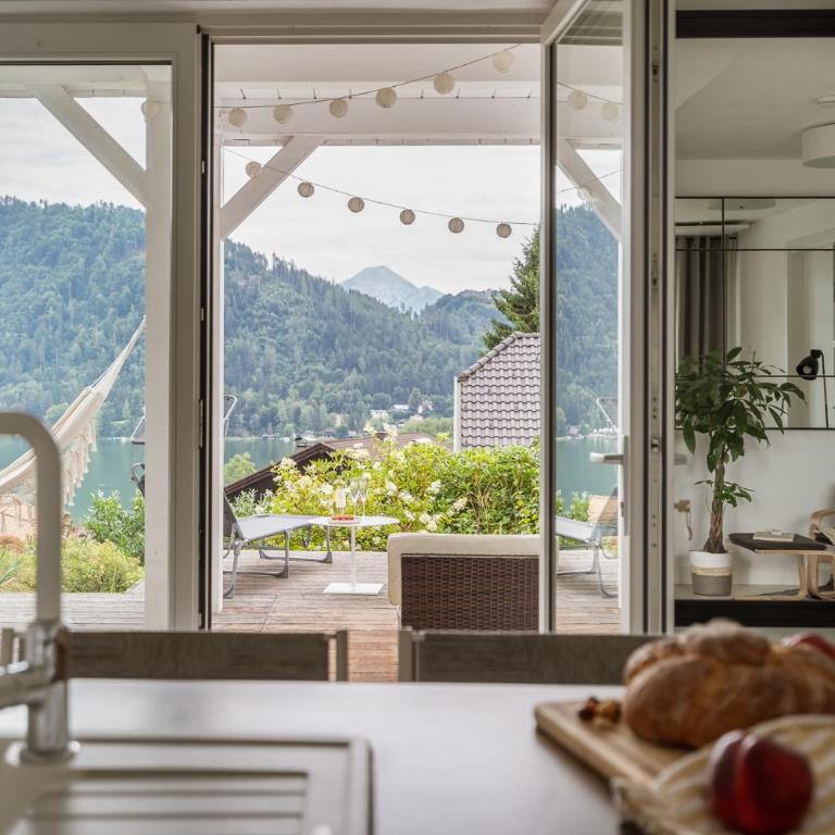 Staymoovers - Gerlitzen & Ossiachersee Panorama, nur 700m zur Kanzelbahn - Apartment mit 2 Schlafzimmern und Blick auf das Wasser - 36