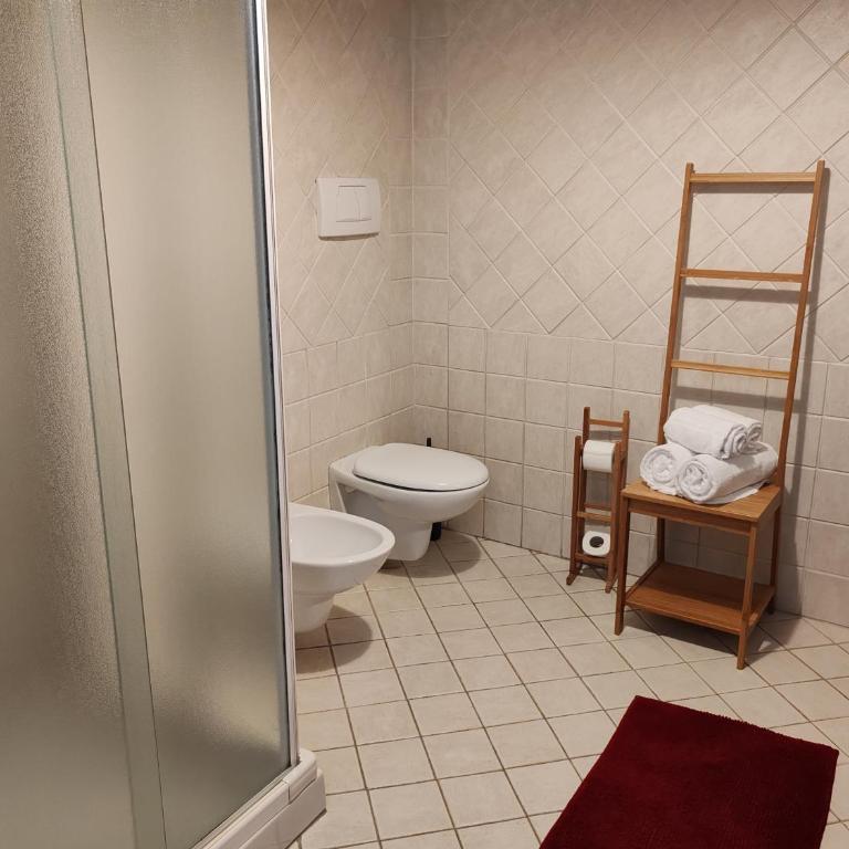 BB Ombretta - Appartamento con 1 Camera da Letto e Balcone - 8