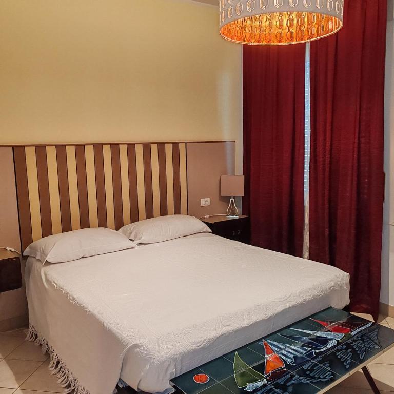 BB Ombretta - Appartamento con 1 Camera da Letto e Balcone - 9