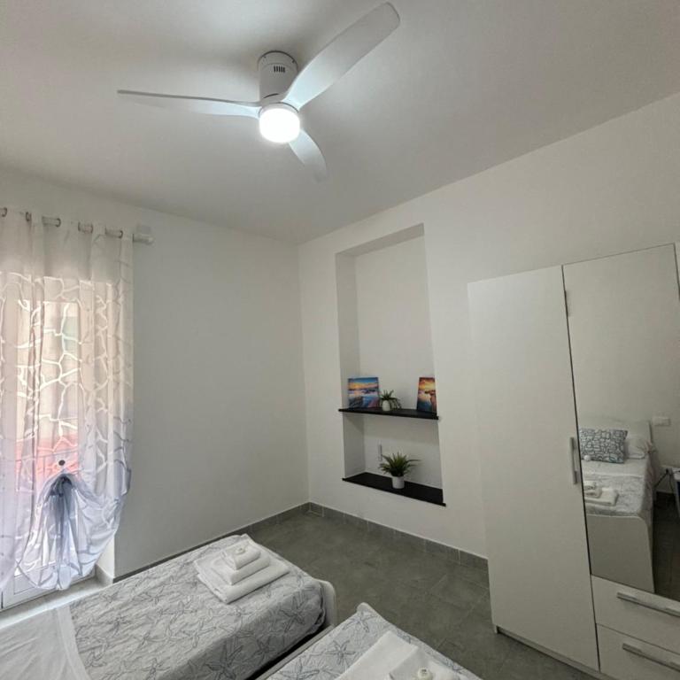 Casa Adriana - Appartamento con 2 Camere da Letto - 12