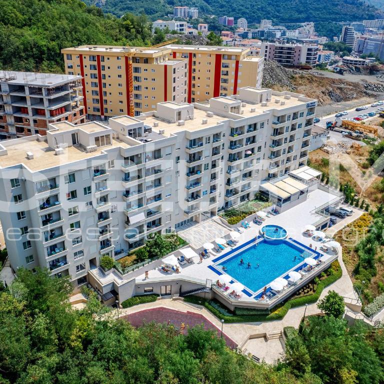Status-M Apartments 140 - Two-Bedroom Apartment - 3