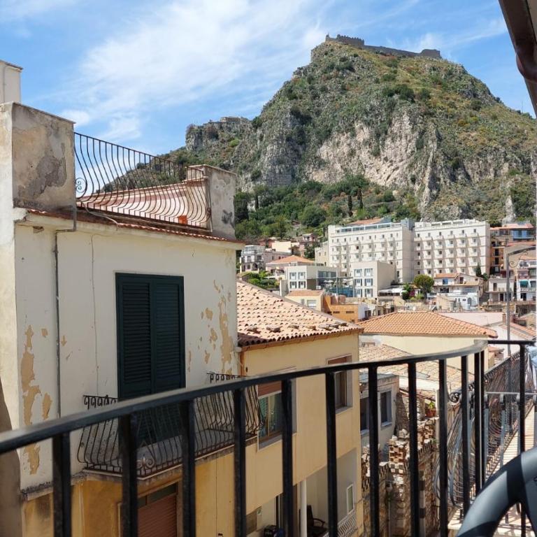 Al Teatro Antico Rooms & House - Large Double Room - 12