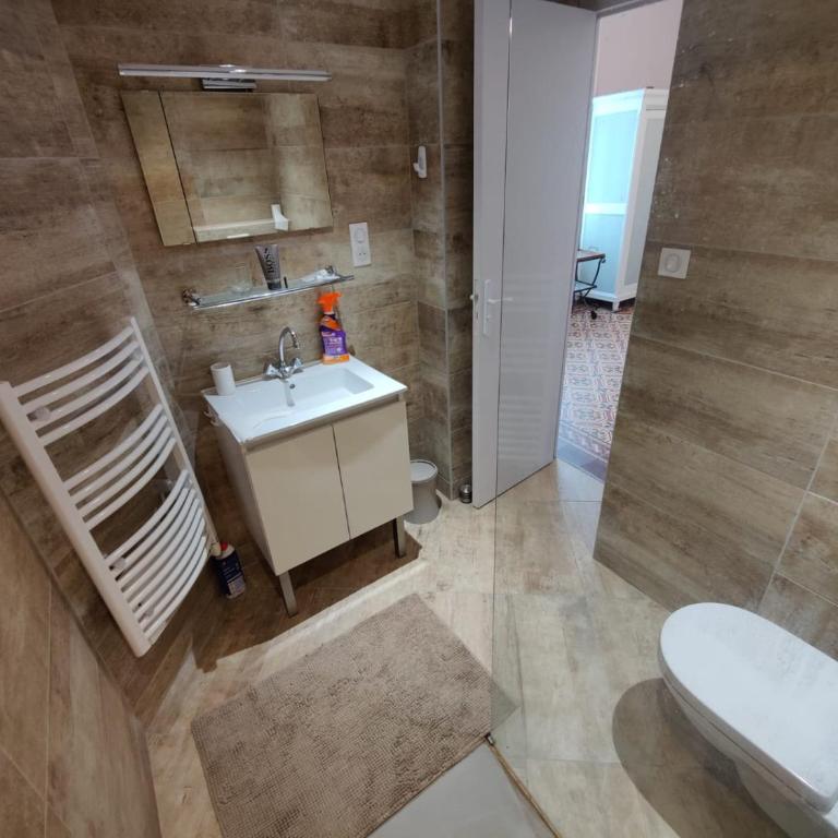 Maison coeur de ville - Haus mit 1 Schlafzimmer - 4