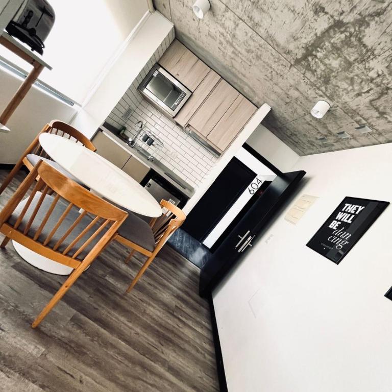 APART HOTEL - Double Room with Balcony - 1