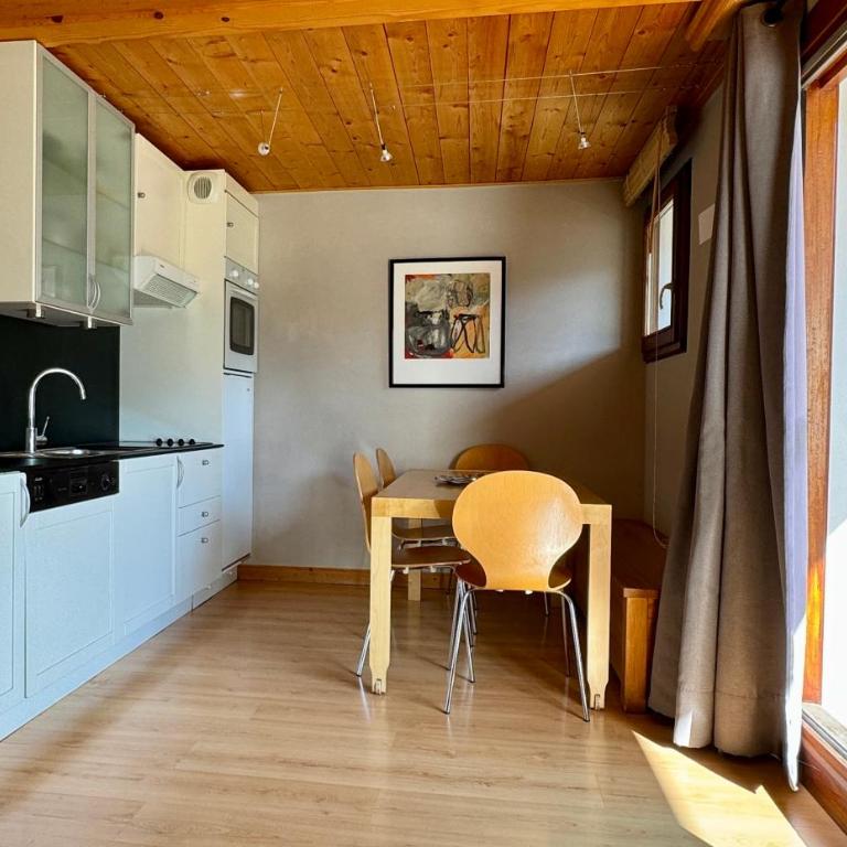 Appt résidence 1650 ski aux pieds - Apartment mit 1 Schlafzimmer, Balkon und Bergblick - 2
