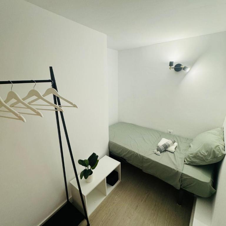 Piso con jardín, de Playa Fenals - Apartamento de 3 dormitorios - 17