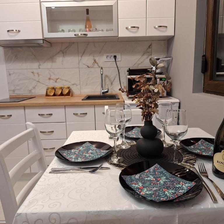 Apartman Bogdanović NLT LUX - Apartman sa Pogledom na Planinu - 5