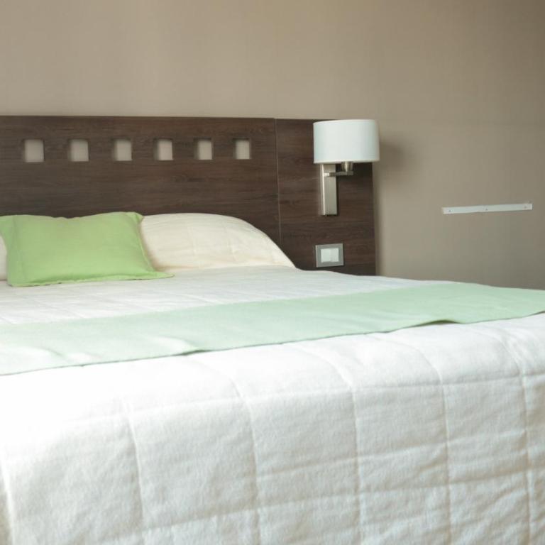 Days Inn & Suites by Wyndham La Plata - Habitación - No fumadores - Cama grande - 7