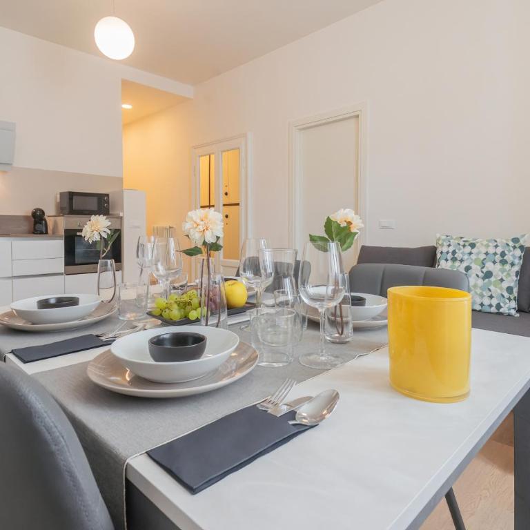 ManaraQuattro - apartament in Como near the center with free parking - Lake Como - Appartamento con 1 Camera da Letto - 2