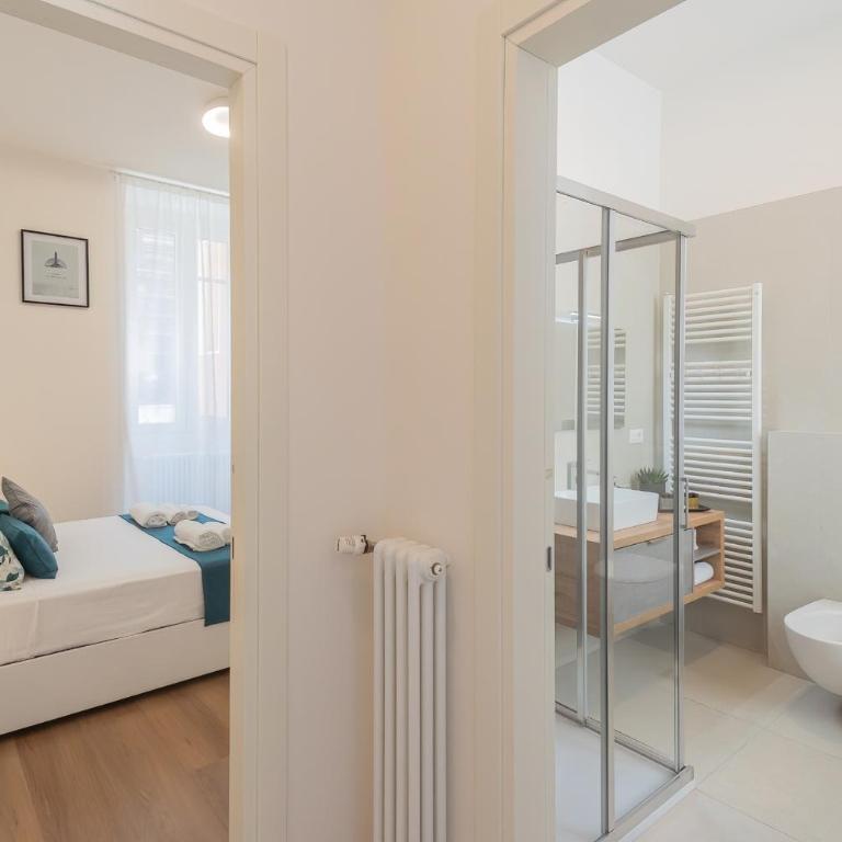 ManaraQuattro - apartament in Como near the center with free parking - Lake Como - Appartamento con 2 Camere da Letto - 10