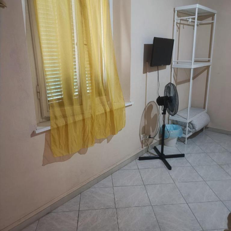 Smile Tower House - Camera Matrimoniale/Doppia con Letti Singoli con Bagno in Comune - 12