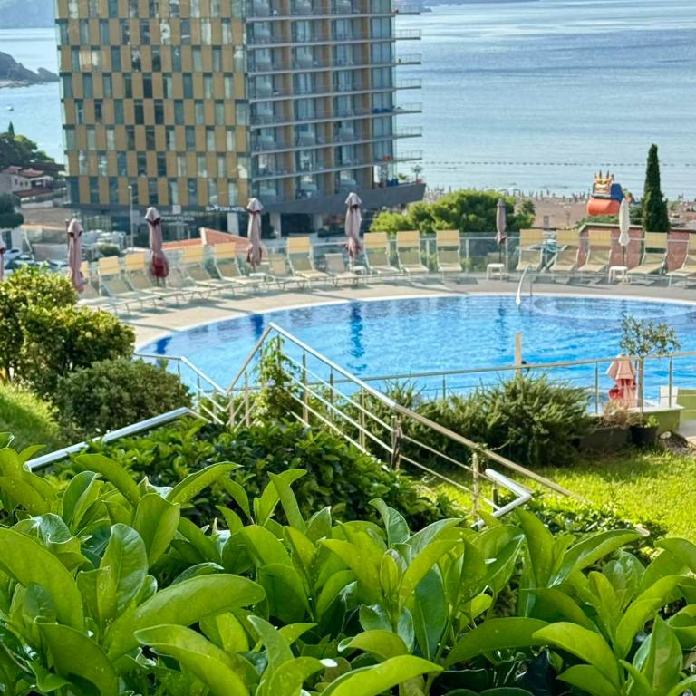 Sea View Apartments A33 - One-Bedroom Apartment - 1
