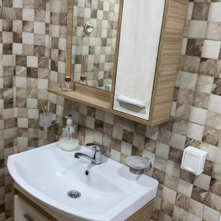 Apartmani Carovac - Quadruple Room with Sea View - 3