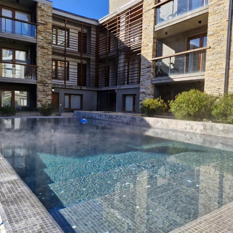 Departamento con pileta climatizada - Apartamento con vistas a la piscina - 2