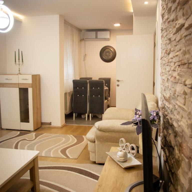 Apartman Emilija i Julija - Apartman sa 2 Spavaće Sobe - 3