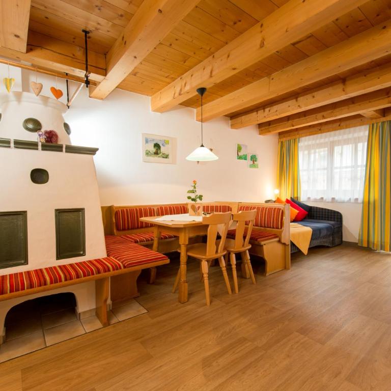 Haus Stablerkrämer - Apartment mit 2 Schlafzimmern und Balkon - 3