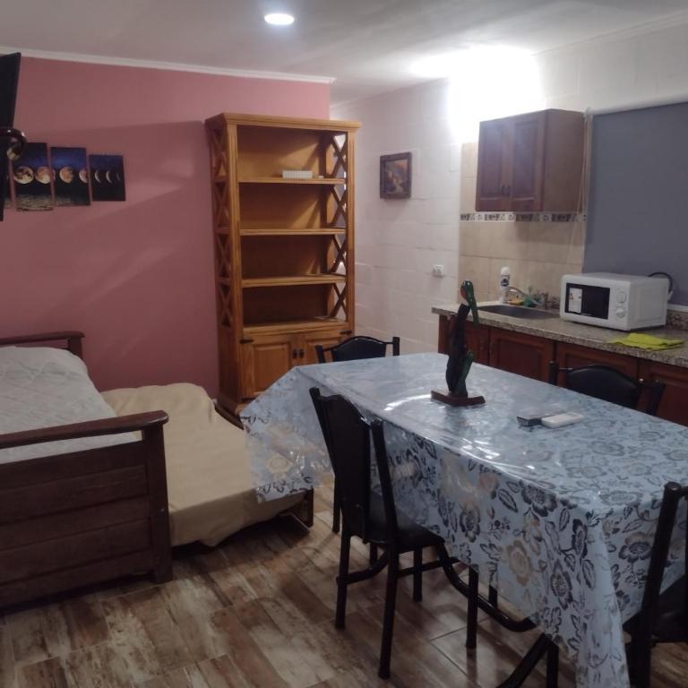 Cabañas y Bungalow " La Comarca" - Casa - 2