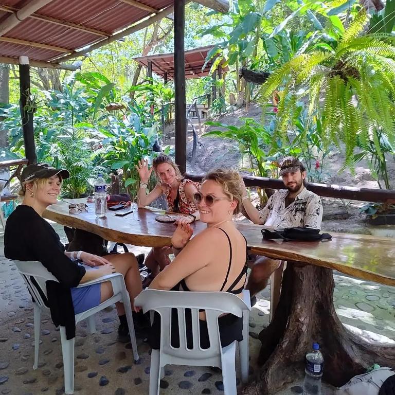 HOSTAL MIRADOR dentro del parque tayrona - Habitación Cuádruple Económica con baño compartido - 14