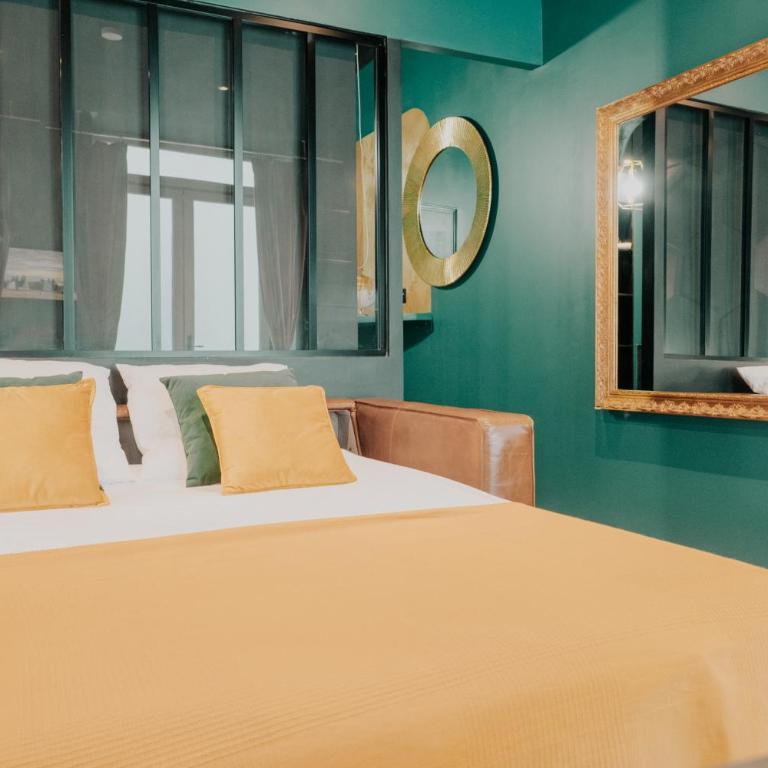 Central 1-Bedroom Apartment with Parking, Netflix and High-Speed Wi-Fi - One-Bedroom Apartment - 12