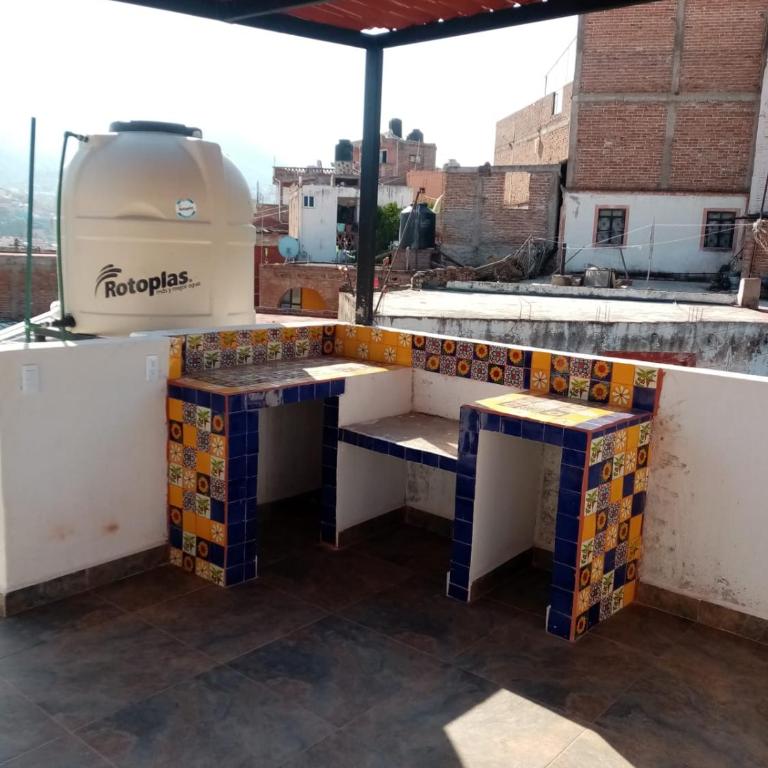 Entire Casa Madrigal in the heart of Guanajuato - Three-Bedroom House - 3