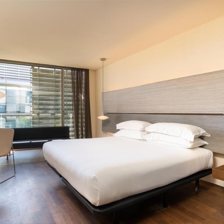 B Hotel - Superior Double Room - 1