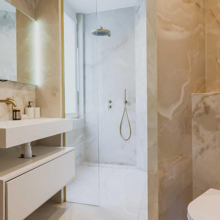 Charming flat - 2BR- 6P - Arc de Triomphe - Appartement 2 Chambres - 5