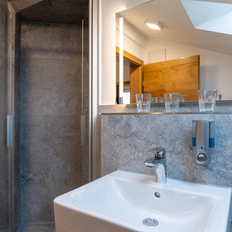 Landhotel Schwarzenbach - Wellness & Spa - Camera Quadrupla Standard - 6