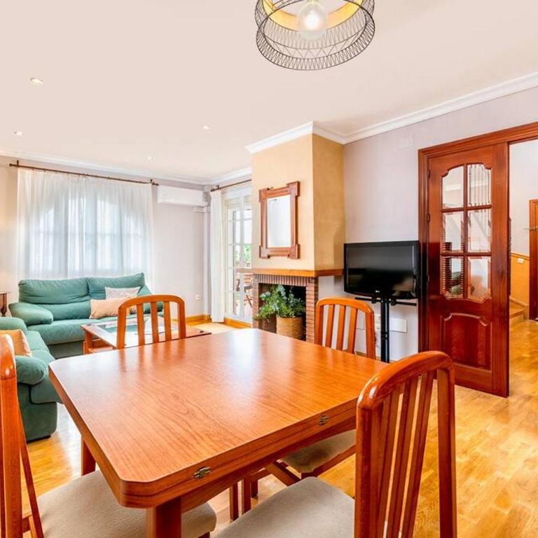 Dúplex en Guadalmar junto al mar - Apartamento - 7